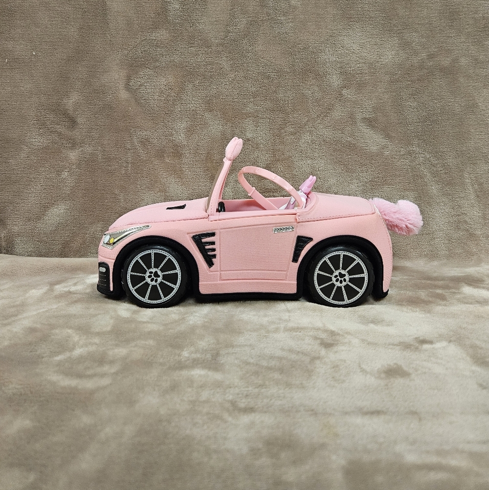 Na Na Na Surprise Soft Plush Convertible Kitty Car & Na Na Na Britney Sparkles - Picture 2 of 12